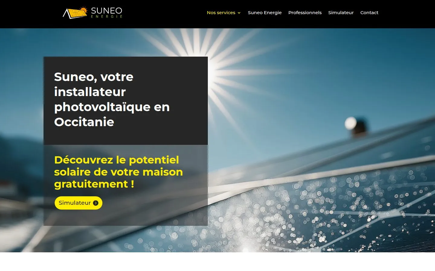 Page d'accueil de Suneo Energie : « Suneo, votre installateur photovoltaïque en Occitanie » sur une photo de panneaux solaires au soleil.